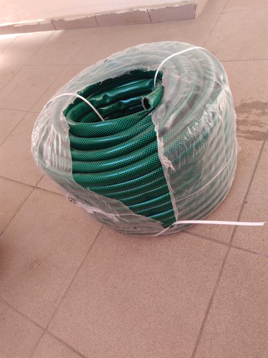 Поливочный шланг ECONOMIC3/4  бухта 50 метров абсолютно новая