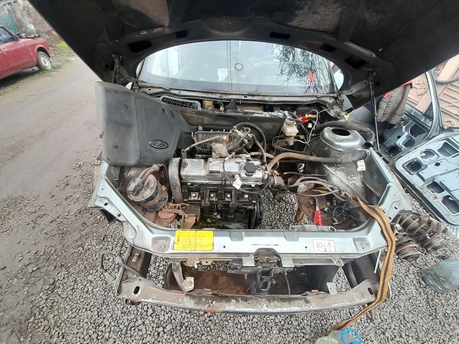 Двери лада  ваз 2110 2111 2112 приора