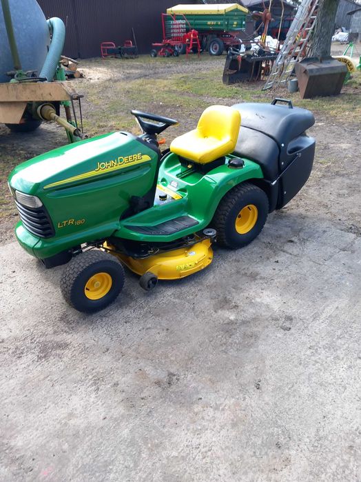 Traktorek kosiarka John Deere