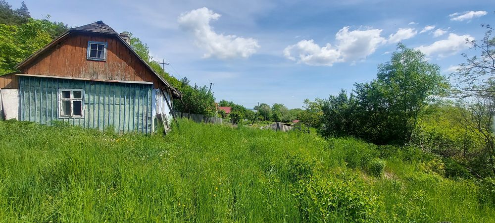 Продаж земельної ділянки з будинком