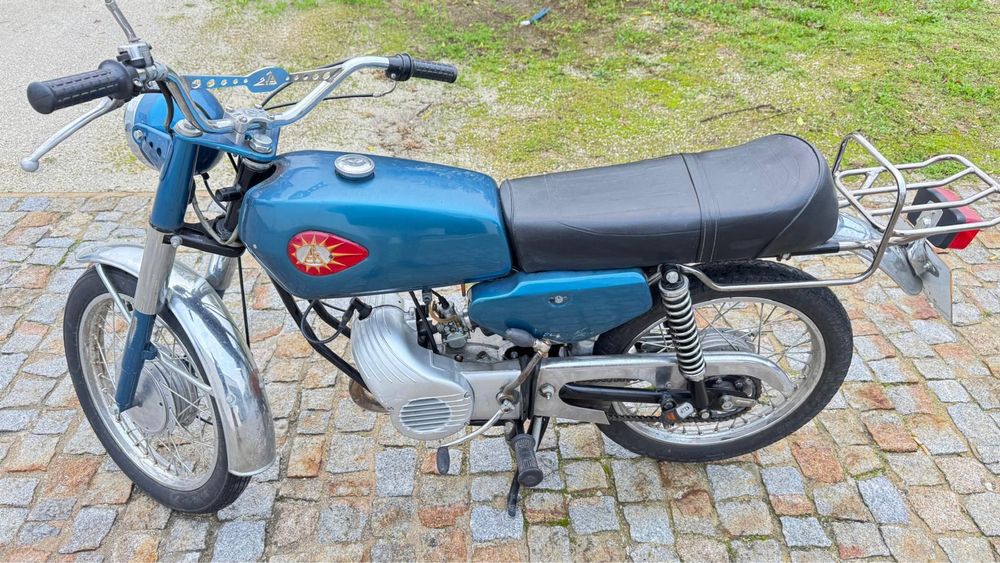 Vendo mota zundap 4 redtaurada