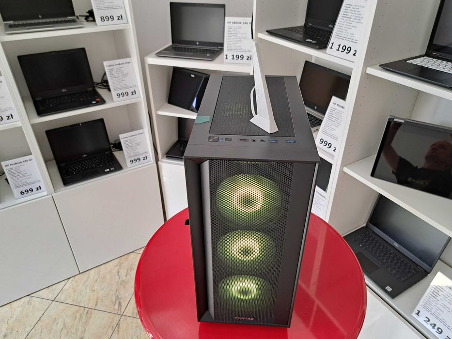Nowy Komputer Gamingowy Ryzen 5 7500F 16GB DDR5 1TB SSD RTX 5060Ti WiFi6E Win11 Gwarancja 24mc Faktura 23% KomputeryGamingowe.com
