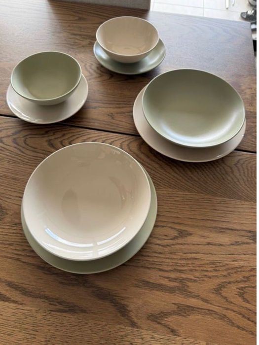 Loiça IKEA bege e verde504814526436495360