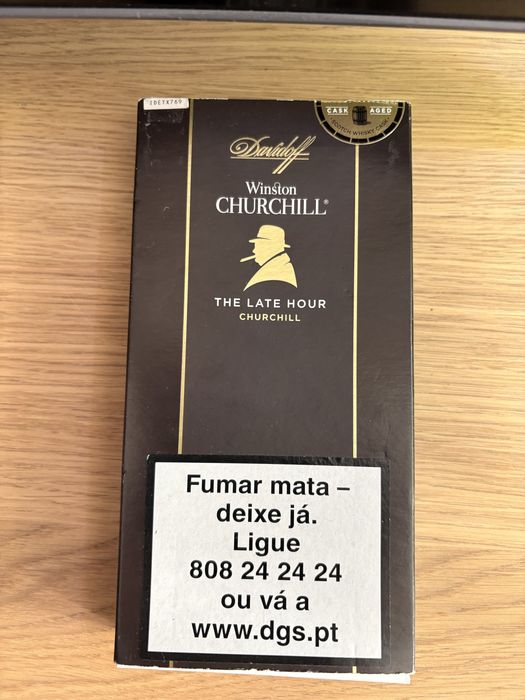 Davidoff Winston Churchill – The Late Hour