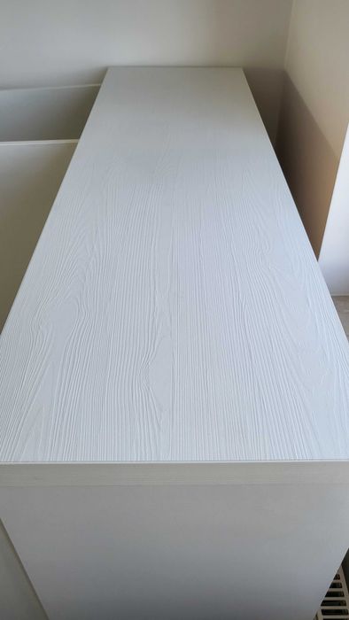 Komoda biała, 3 szuflady w środku