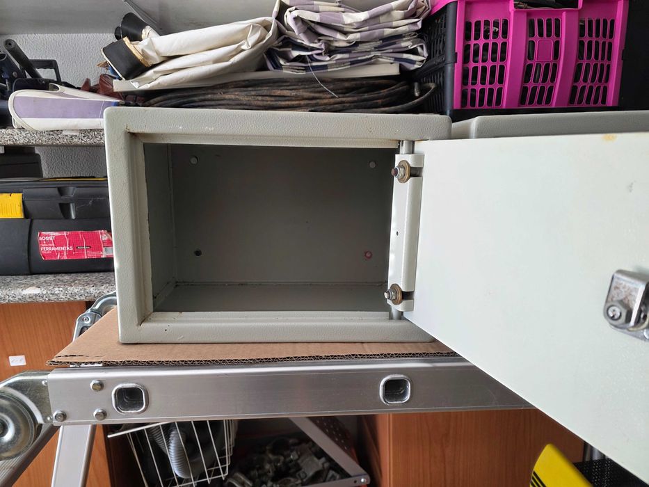 Vendo cofres individuais de chave