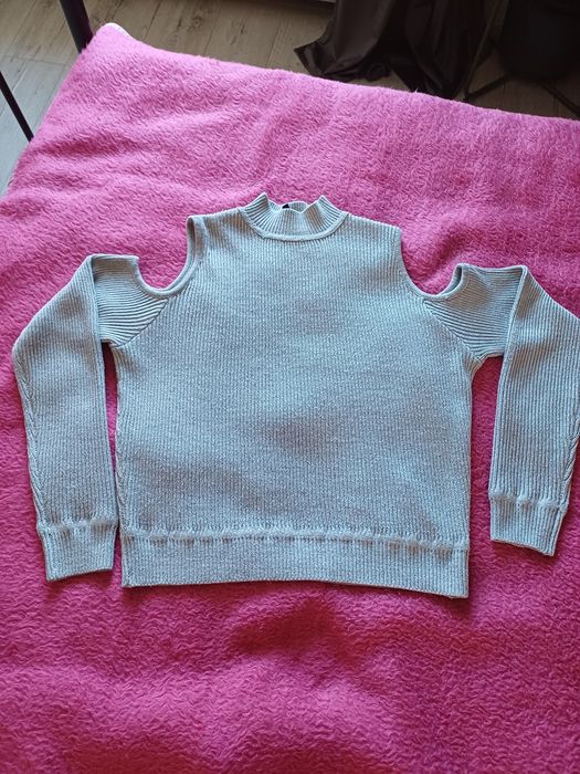 Sweter szary z acrylu