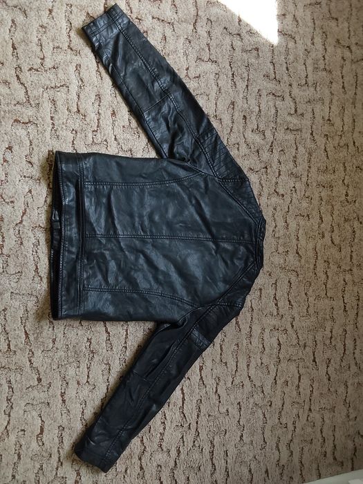 Kurtka  dewczunka Nowa z metką