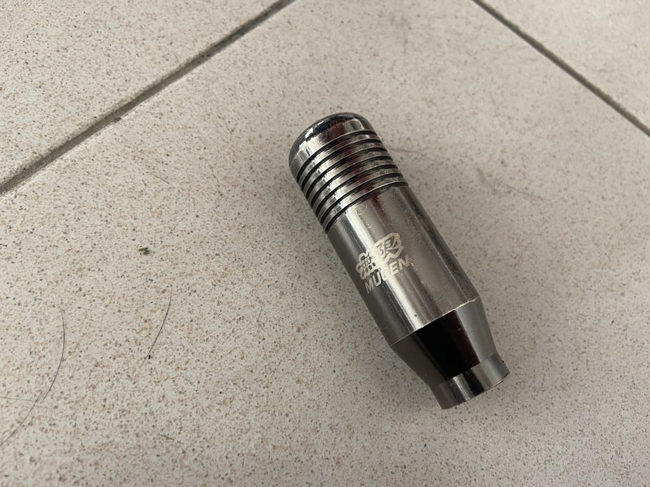 Pneus 265 35 r22 e filtro ar BMW e manete Mugen