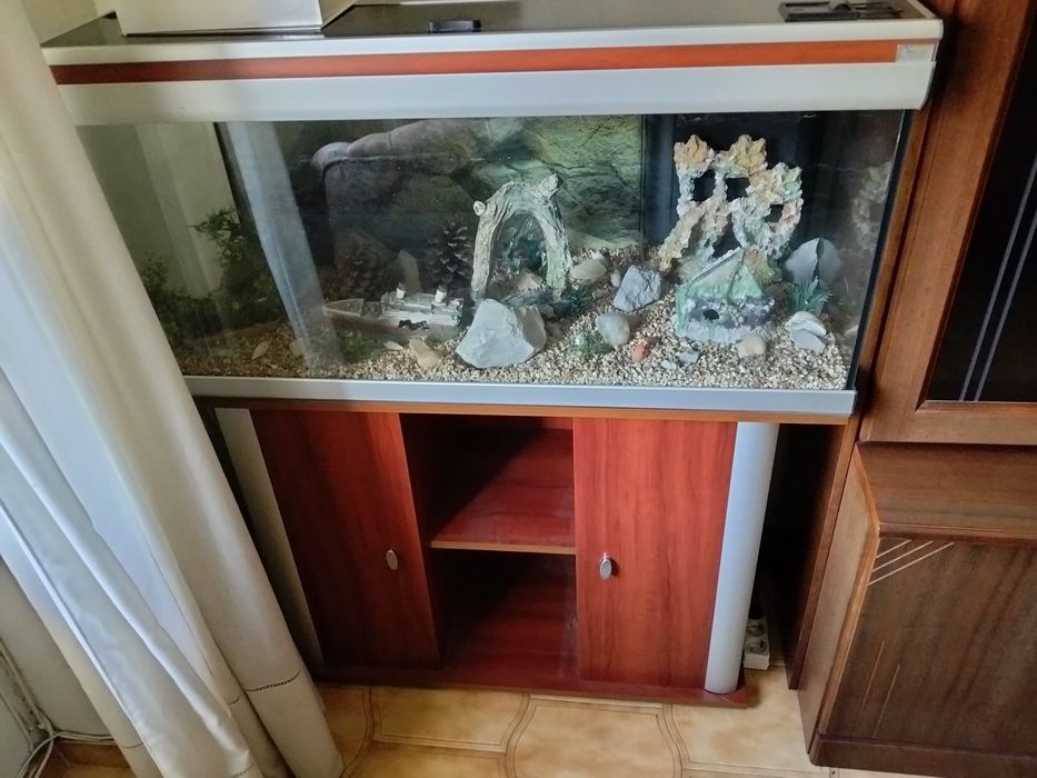 Vendo vários móveis
