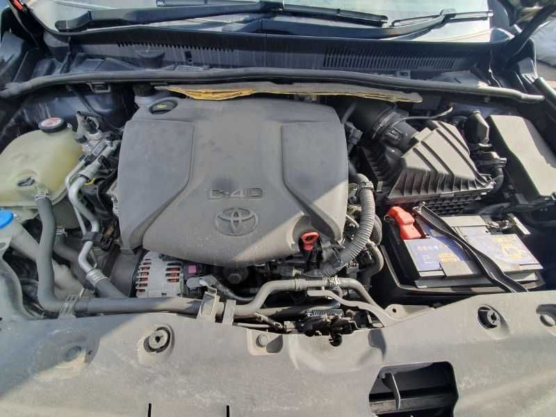 Бампере Toyota Avensis розборка шрот