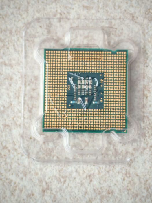 Процессор Intel Core 2 Duo E7200 .
