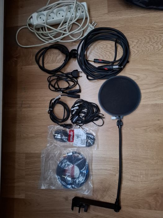 Zestaw kabli do sprzętu muzycznego