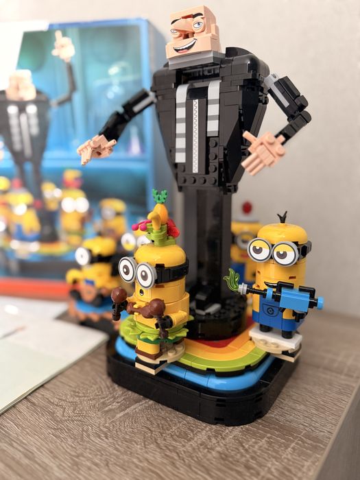 Конструктор LEGO лего міньйон Нікчемний я 4 Гру й посіпаки lego 75582