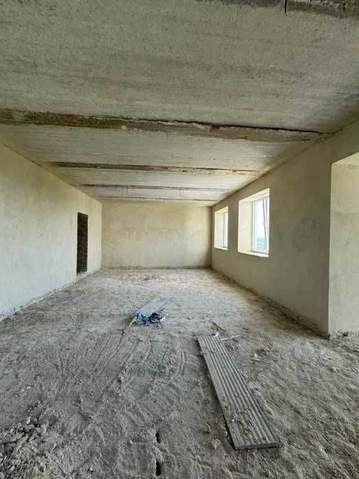 Продаж 2 к + кухня вітальня квартири в смт Запитів БЕЗ КОМІСІЇ. єОселя