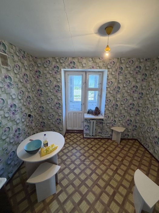 Продам квартиру на Тире 3 комн