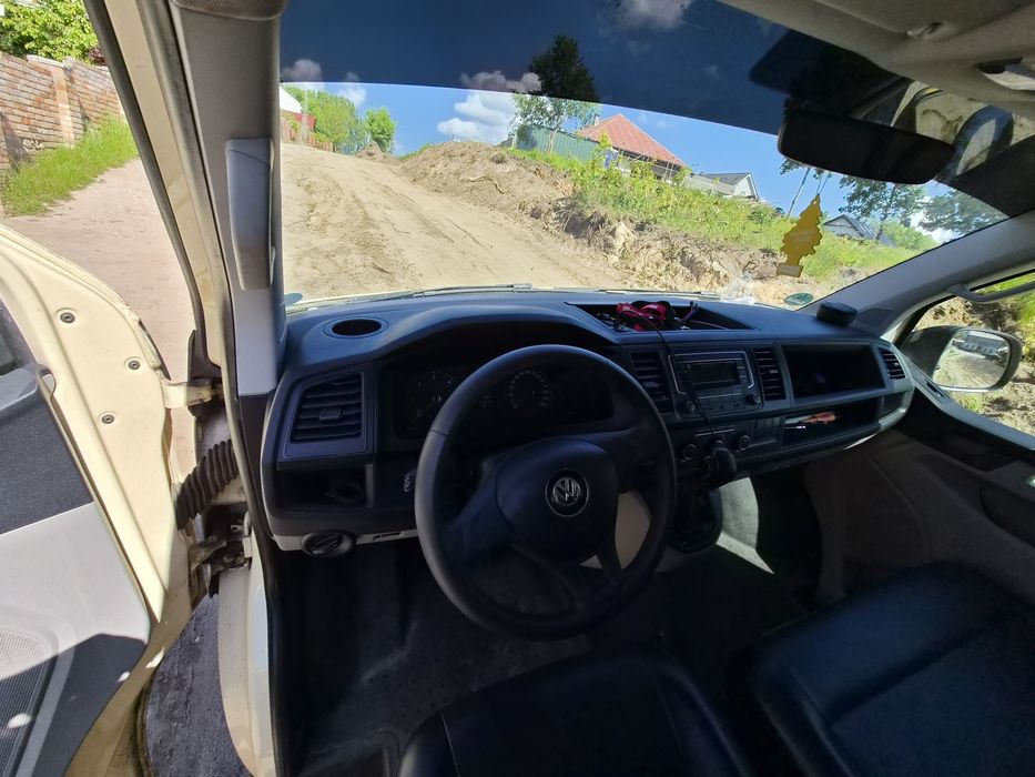 VW Caravelle 2.0 150KM 9 miejsc klimatyzacja