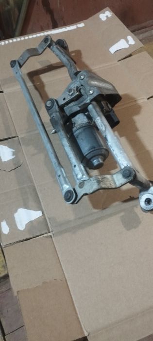 Трапеція двірників для вольксваген туран2005