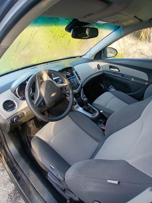 Cruze 2010   2.0 — photo 4
