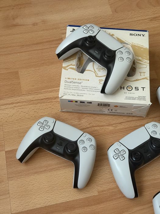 Геймпады PlayStation Dualsense PS5