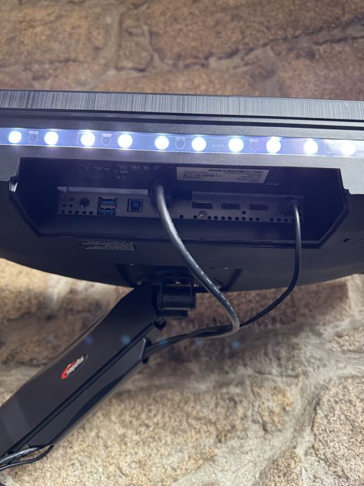 Monitor Acer XV273K – 27 4K 144Hz