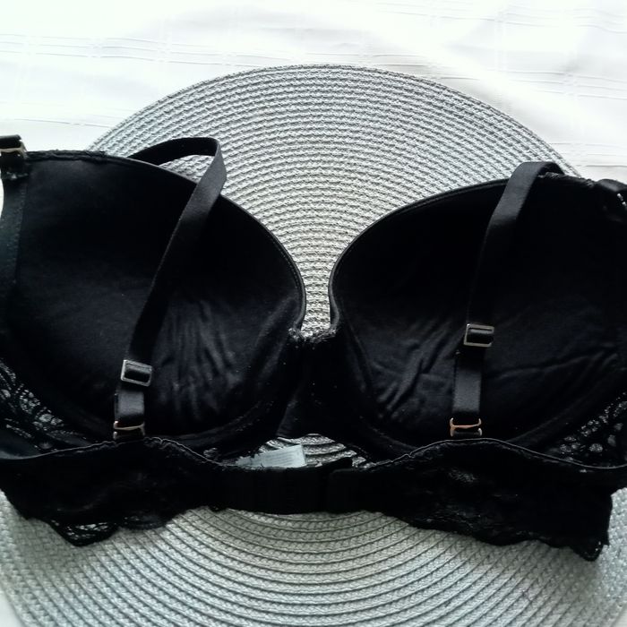 Biustonosz push up, czarny Esotiq 70E