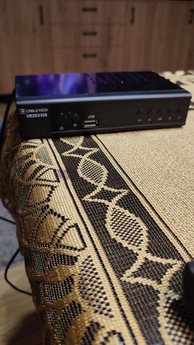 Tuner DVB-T2 Cabletech URZ0336B + pilot