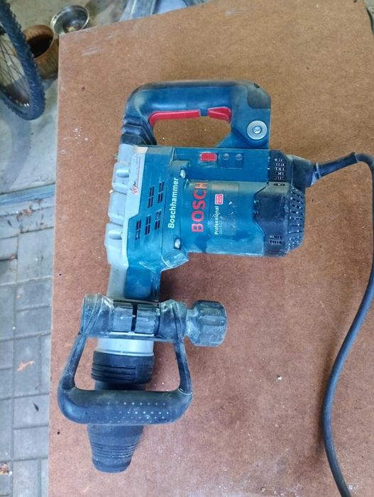 Młot Bosch GSH 5 CE + walizka - Faktura VAT