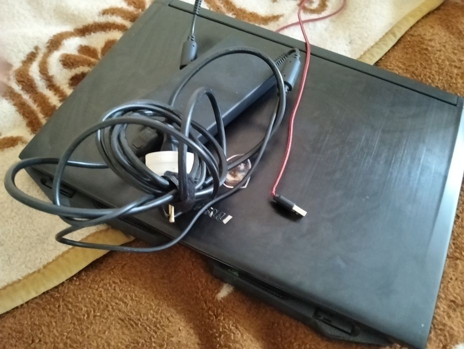 Продам ноутбук MSI