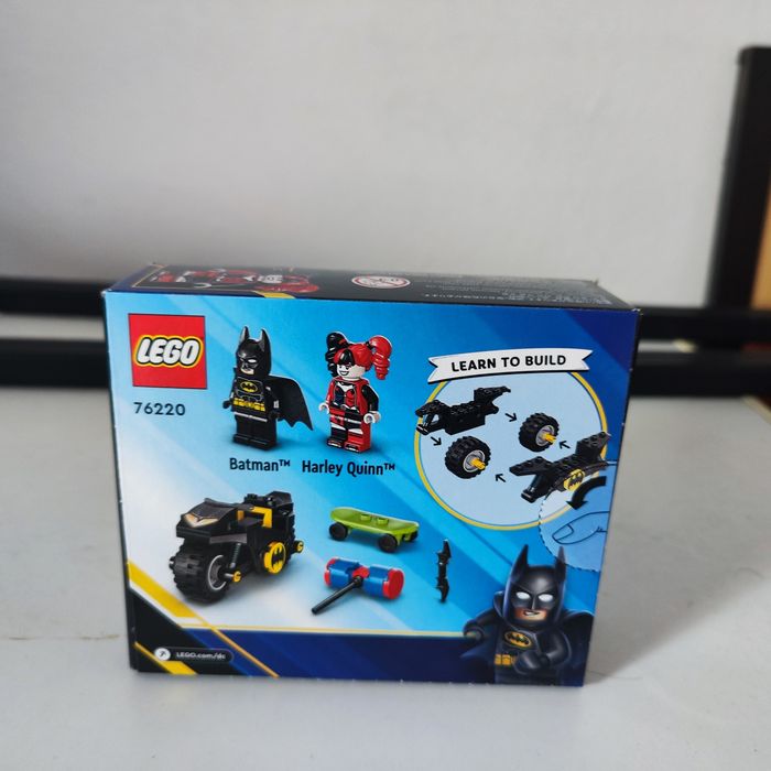 Lego Batman contra Harley Quinn 76220