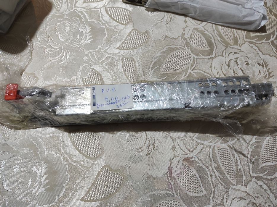 Puxadores porta/ fecho alavanca/ corrediças NOVOS