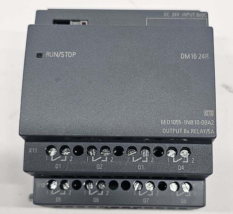 Siemens Logo 6ED1055-1NB10-0BA2 Moduł wejść wyjść  DM16 24R