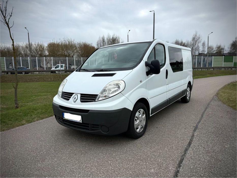 Renault Trafic  2.0 Diesel Klima 6 osobowy Brygadówka Long Cena brutto !!
