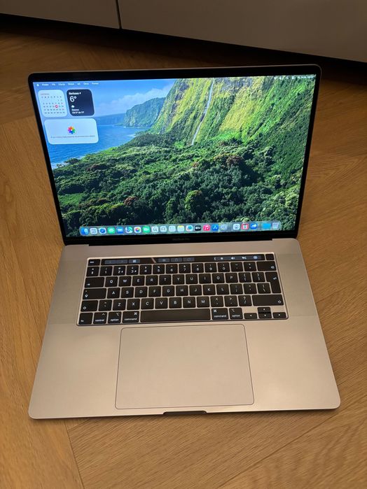 MacBook Pro 16” 32/1000 GB TOUCH BAR Space Gray PERFEKCYJNY Tahoe
