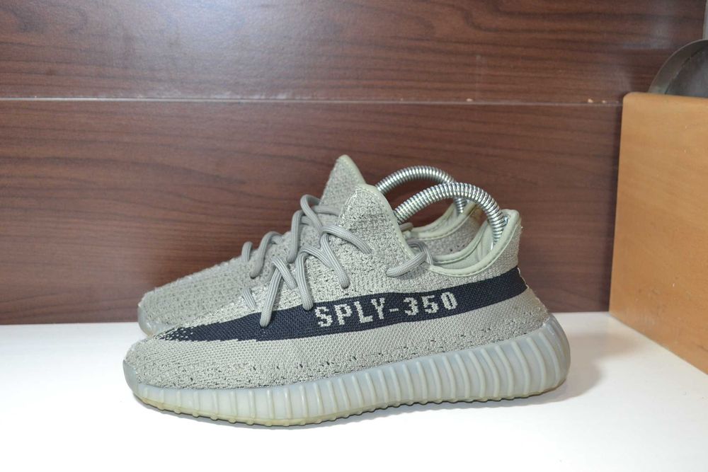 adidas yeezy boost 350 v2 granite 38.5р кроссовки оригинал
