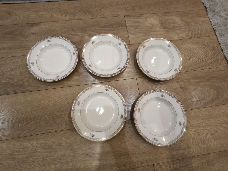 Selling antique tableware64550967306883122