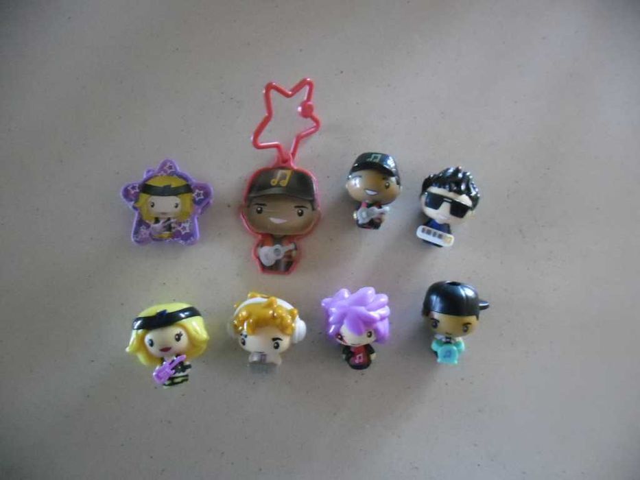 Kinder Joy - Pop funko - Banda Musical