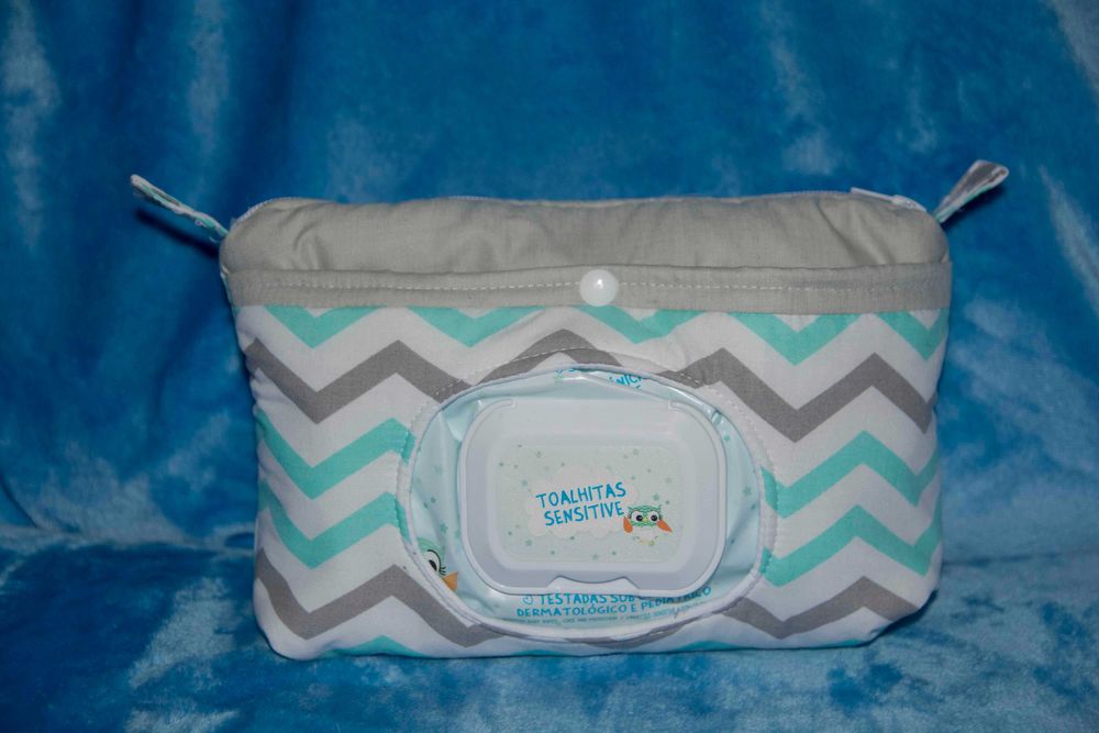 Bolsa porta toalhitas fraldas personalizada