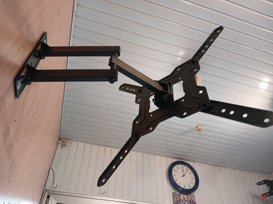 Настінне кріплення для телевізора UniBracket BZ12-43 24-55"