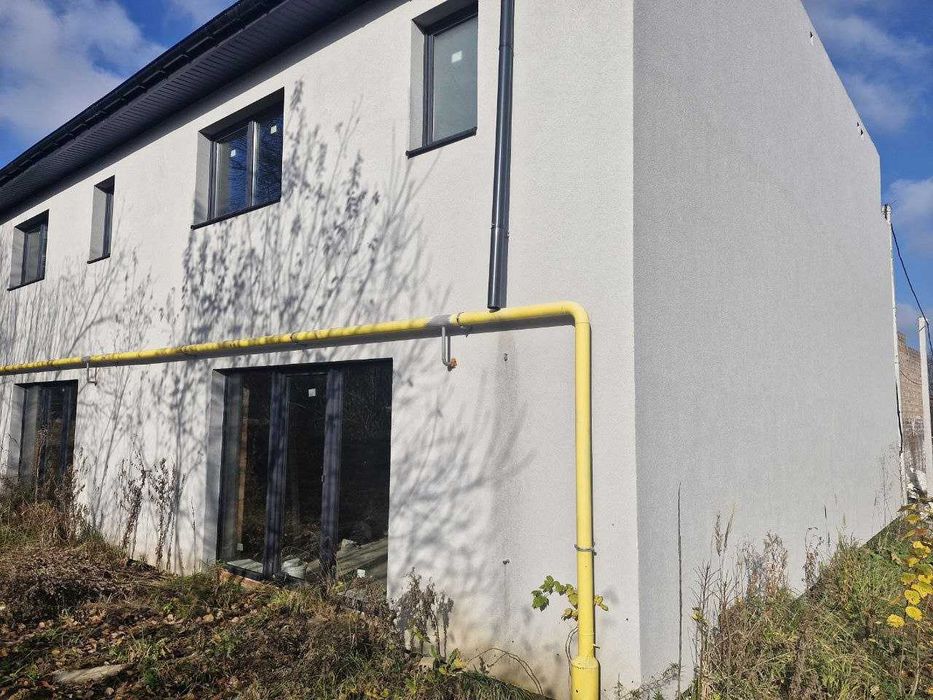 Продаж котеджу з правом власності і газом у Липниках 10 хв до Львова!