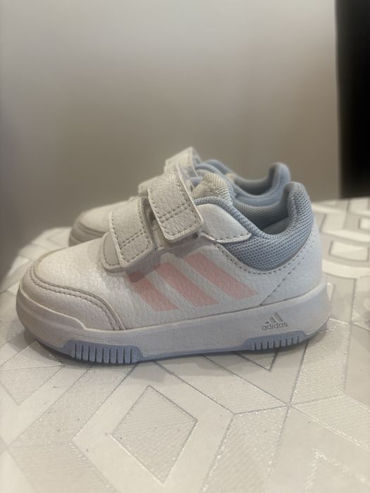 Adidasy dziecięce uni