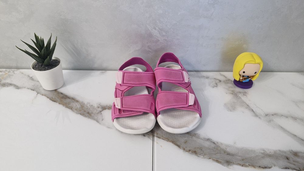 Дитячі сандалі Adidas.Розмір 30