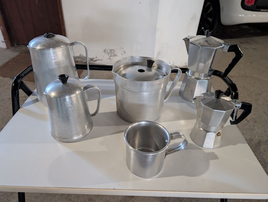 Conjunto / Lote de Cafeteiras Vintage em Alumínio
