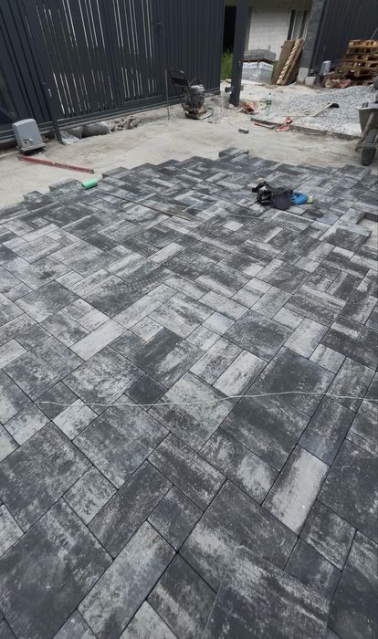 Укладання бруківки