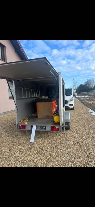 Przyczepa Hapert z agregatem Kubota 12.5 KW i wyposażeniem .