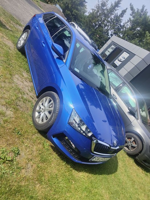 Wypożyczalnia samochodów oferuję:

-skoda Fabia 
- Skoda Rapid 
- Skod