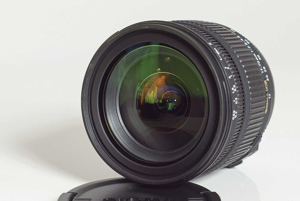 Obiektyw SIGMA DC 17-70mm 1:2.8-4.5 Macro HSM dla NIKON