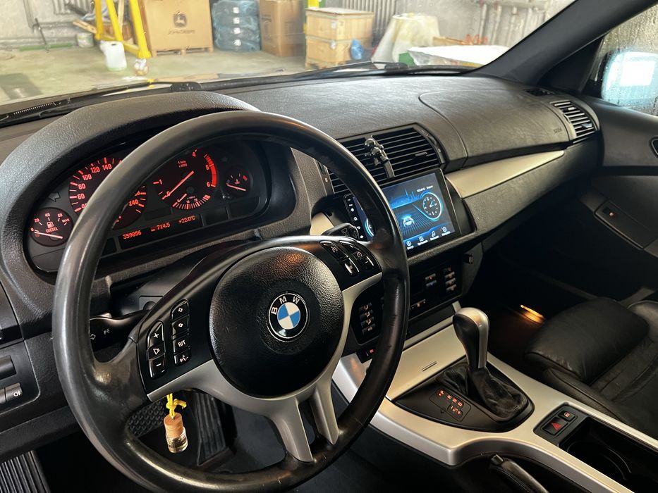 Продам BMW X5 в кузові Е53