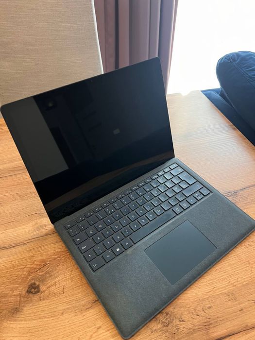 Microsoft Surface 2  i7 16/512