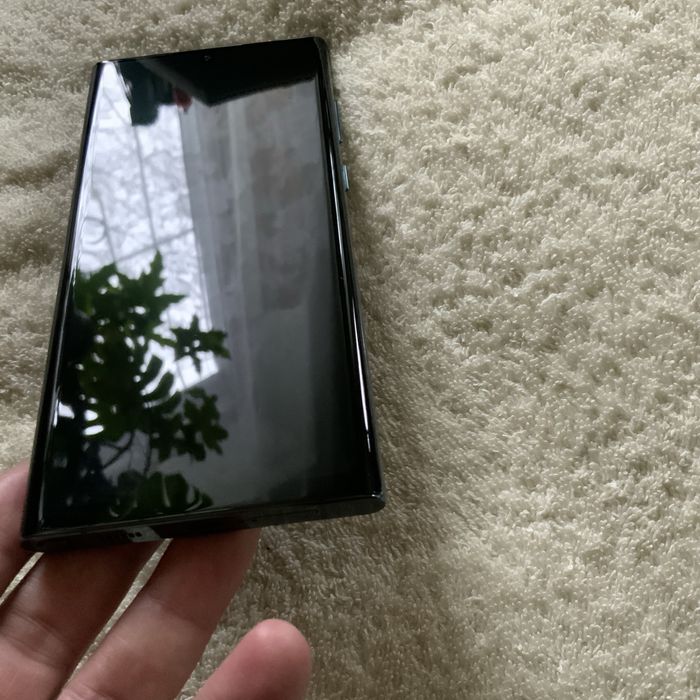 Флагманский смартфон Samsung S22 Ultra 8/128 GB. Состояние идеал !
